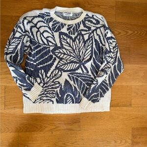 Vintage Alfred Dunner Navy and White Leaf Pattern Crewneck Sweater